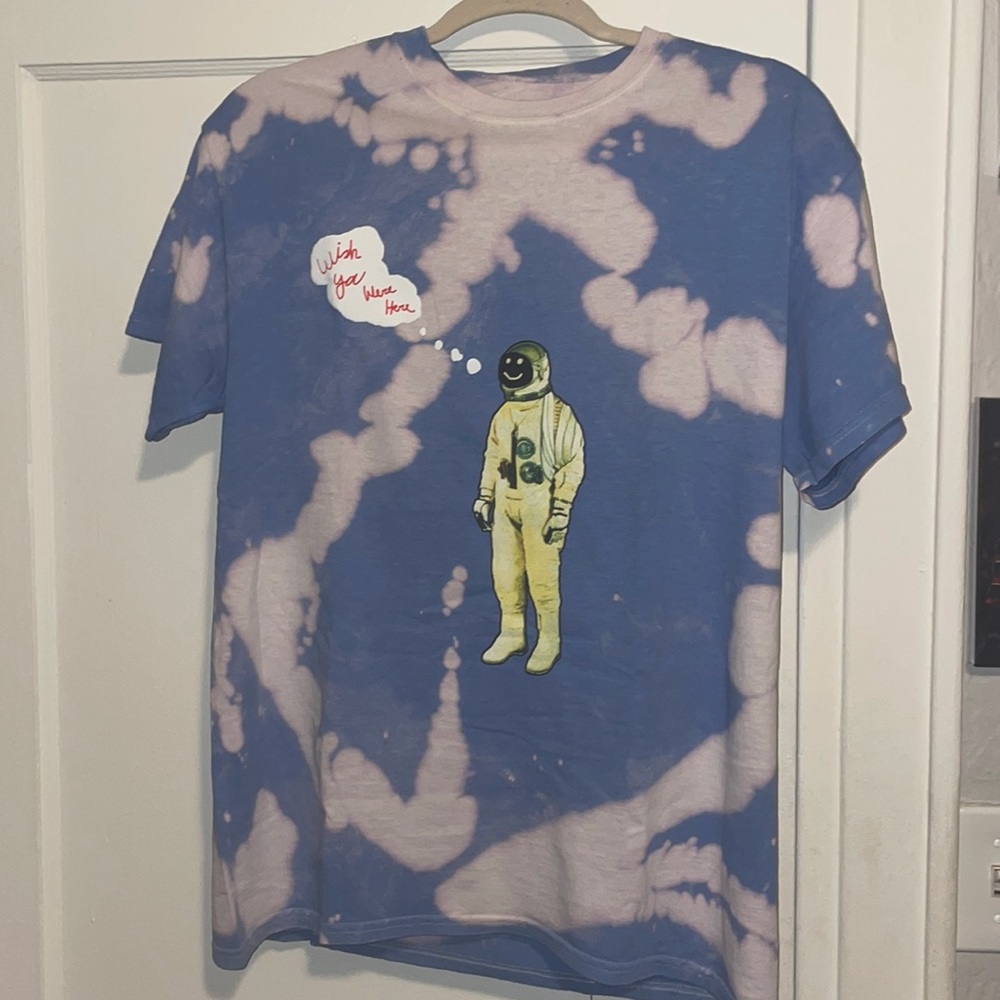 Astro world tour shirt- Size: S